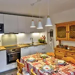 Apartment Maison Isabelle